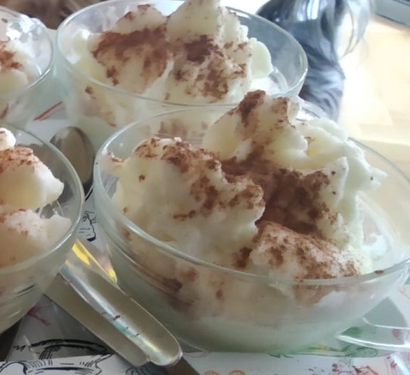 Leche merengada fresquita con Thermomix