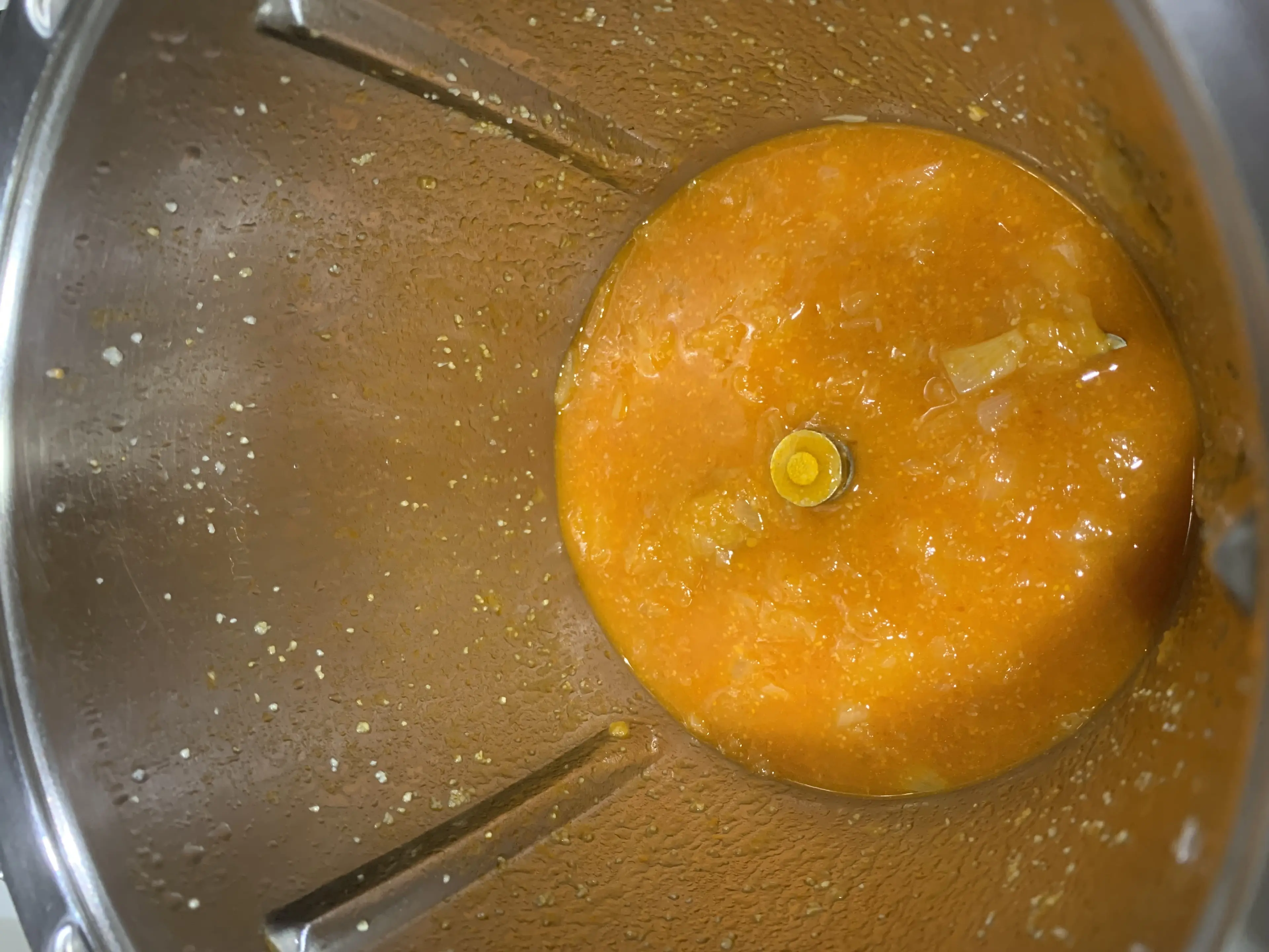 Step <p>Añada el vino blanco y programe 1 min/120°C/vel cuchara</p> illustration