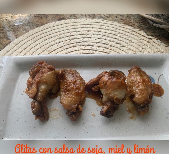 Alitas de pollo con salsa de soja miel y limón