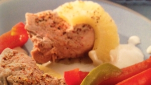 Receta Solomillo de cerdo con piña y verduras